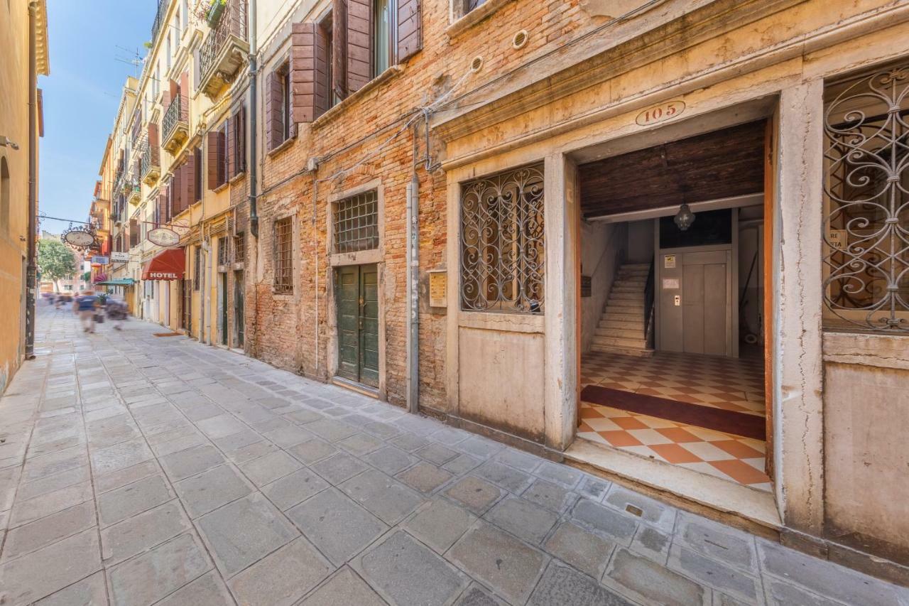 Most Convenient Apartment In Venice Exterior photo